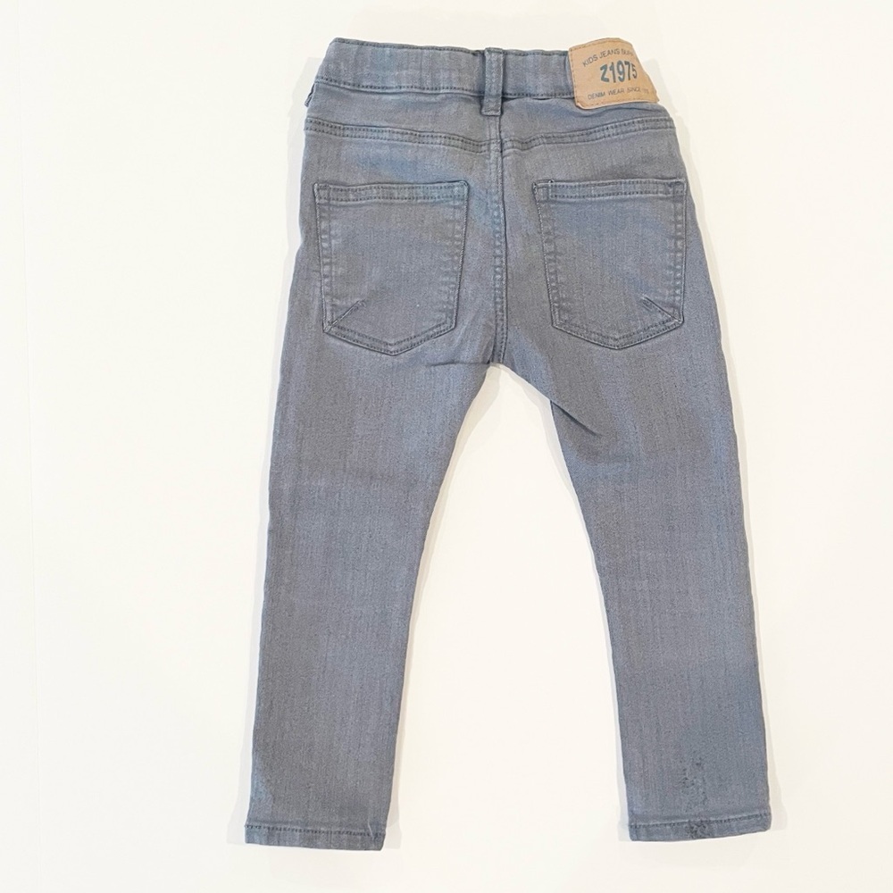 Zara 2-3T stretchy jeans - Picture 4 of 6